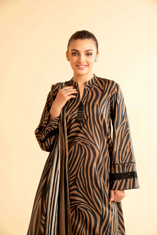 Nishat Lawn - 3 Piece Printed Lawn 003