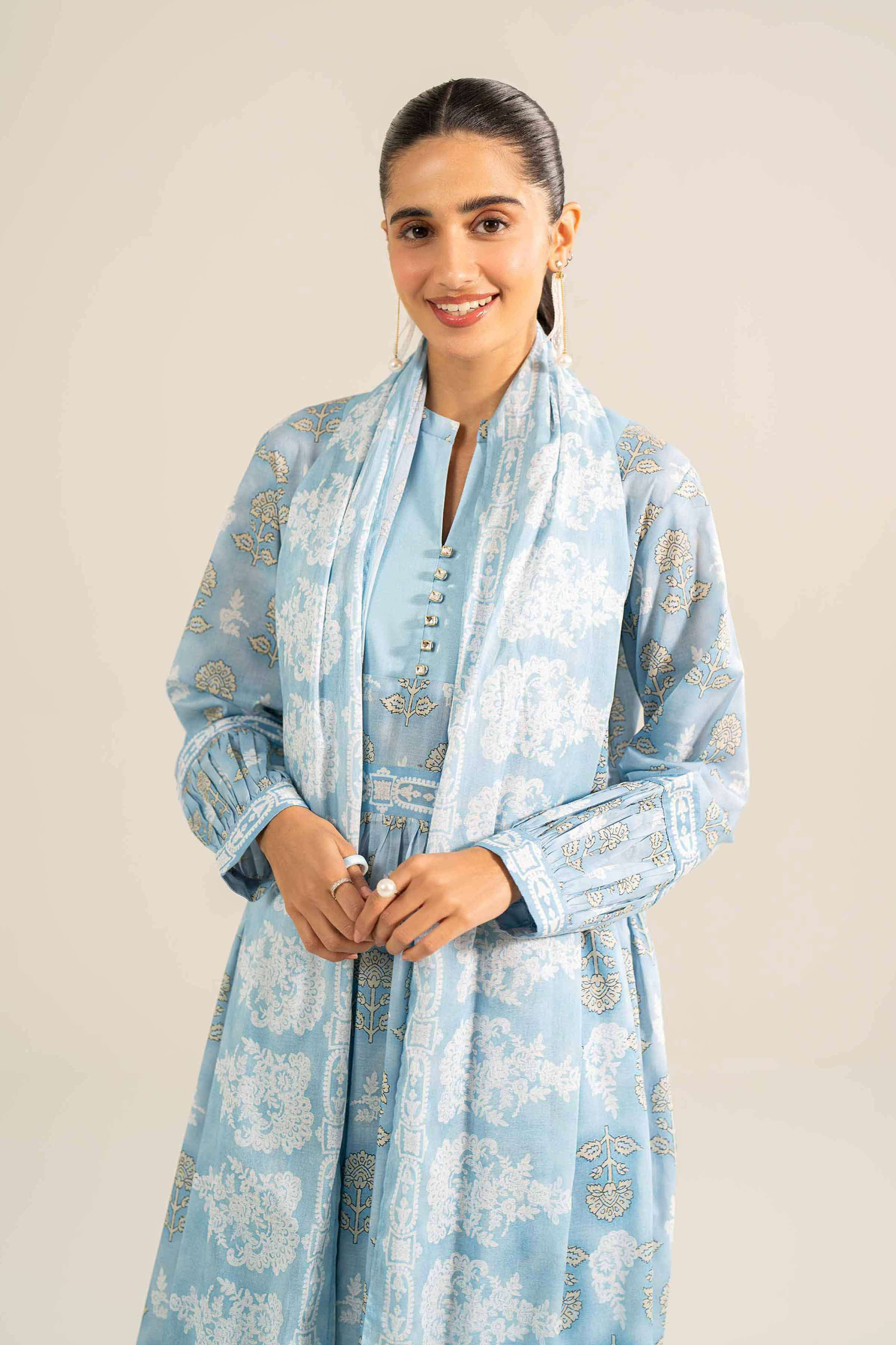 Nishat Lawn - 3 Piece Printed Lawn 007