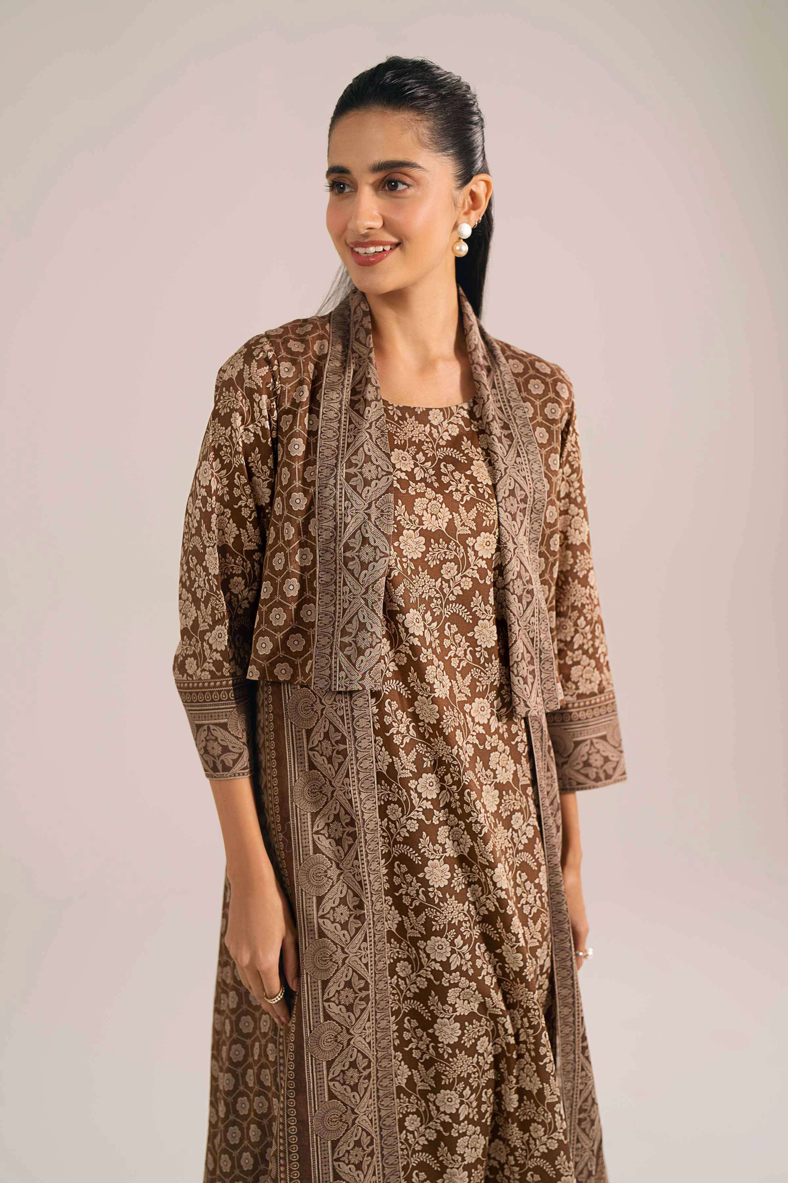 Nishat Lawn - 3 Piece Printed Lawn 009