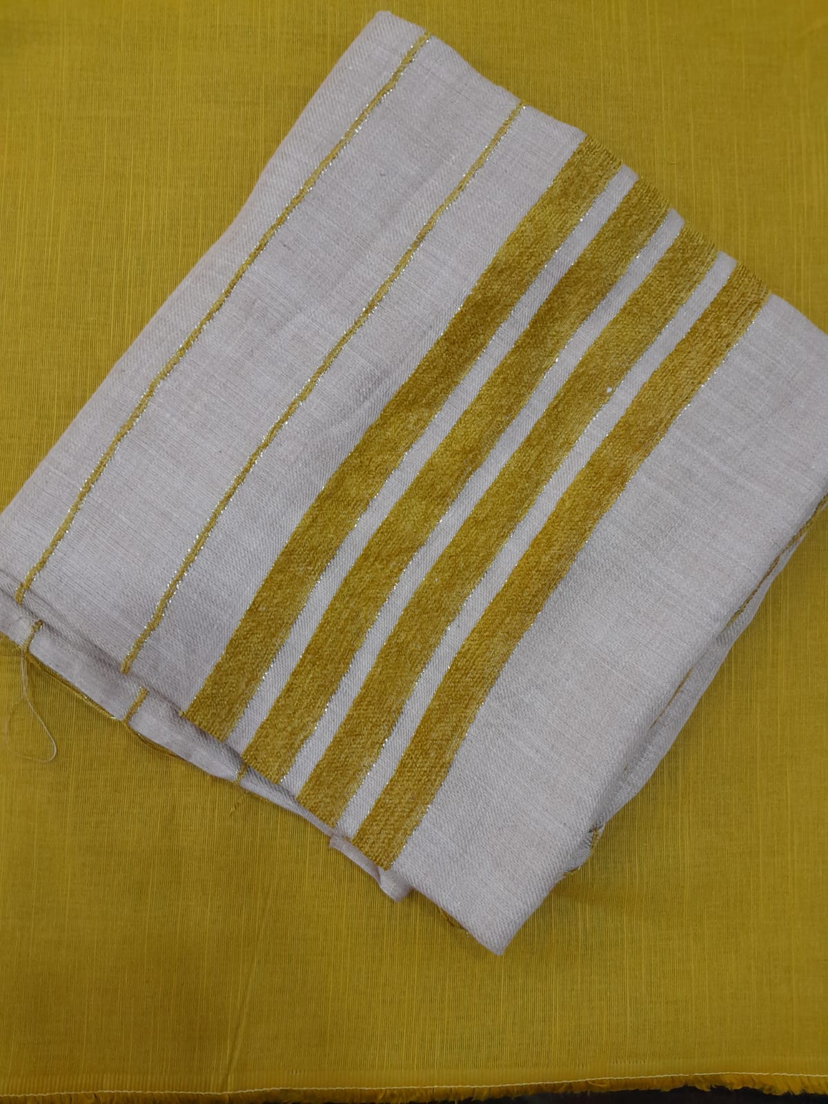 Khaddar - 3 Piece- Multani Shawl 003